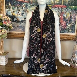 OBLONG BLACK BOTANICAL SCARF